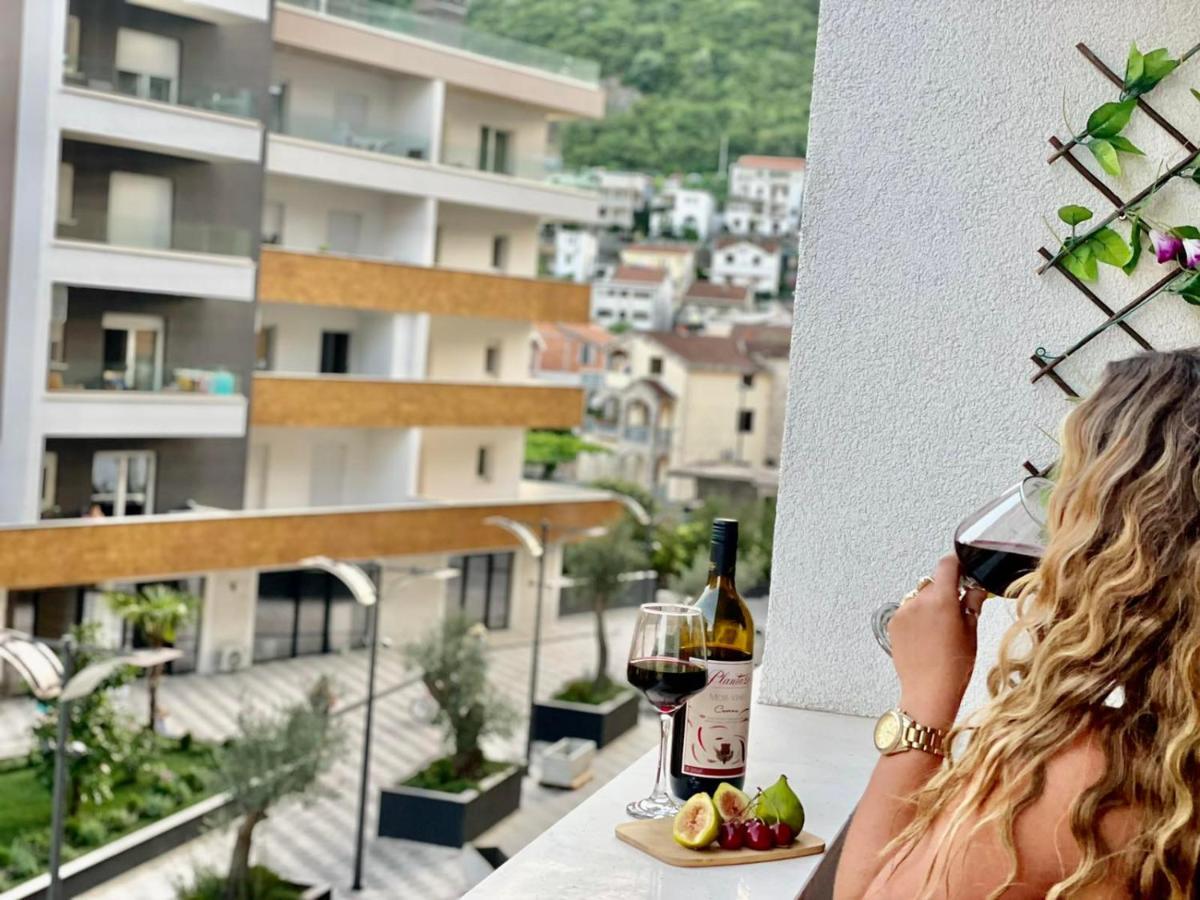 Olive Square Apartment Budva Dış mekan fotoğraf